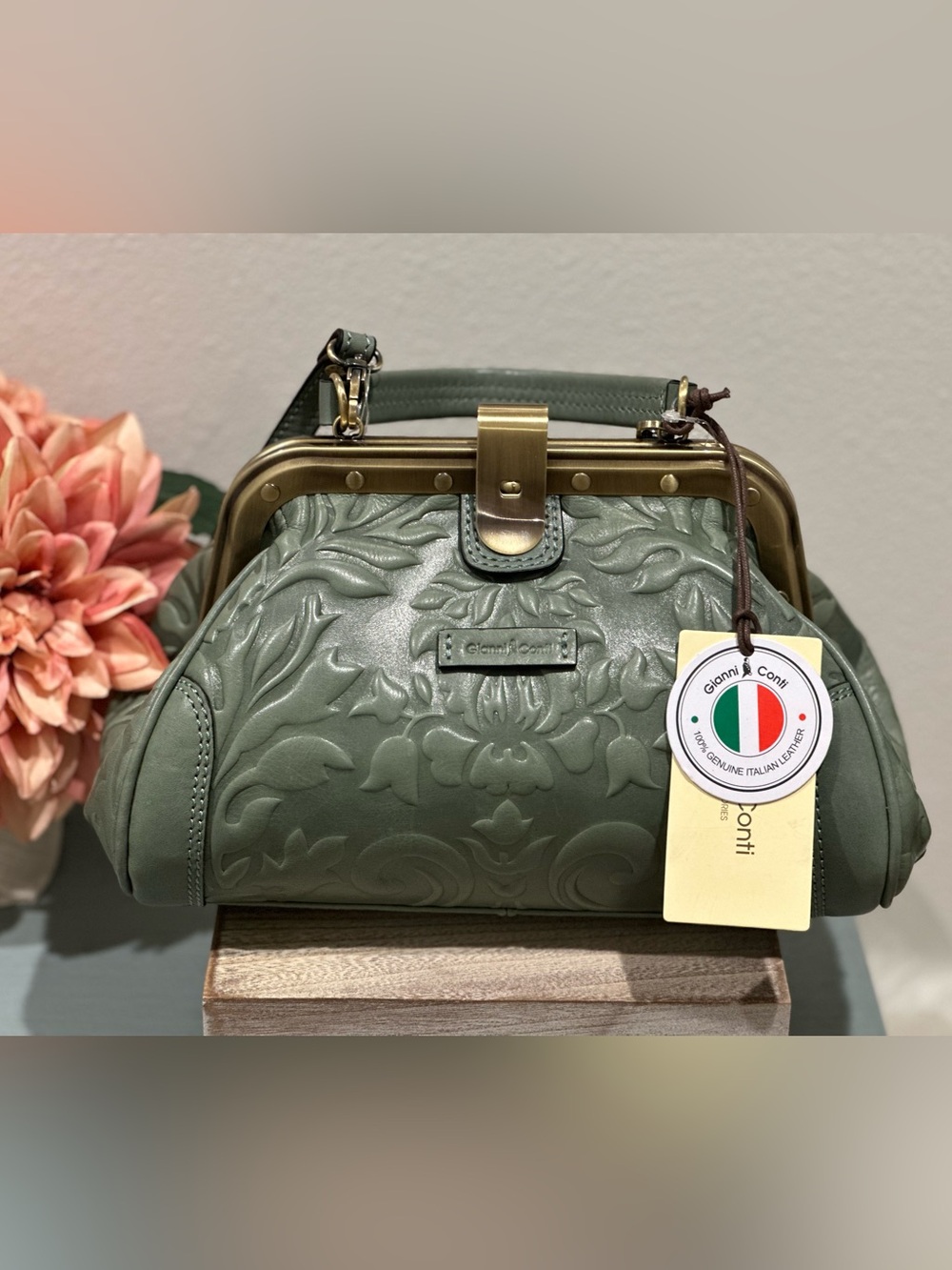 GIANNI CONTI SAGE GREEN GENUINE ITALIAN LEATHER BAG NWT